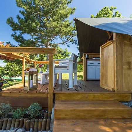 Kamp Romantik - glamping Labin  Eksteriør billede